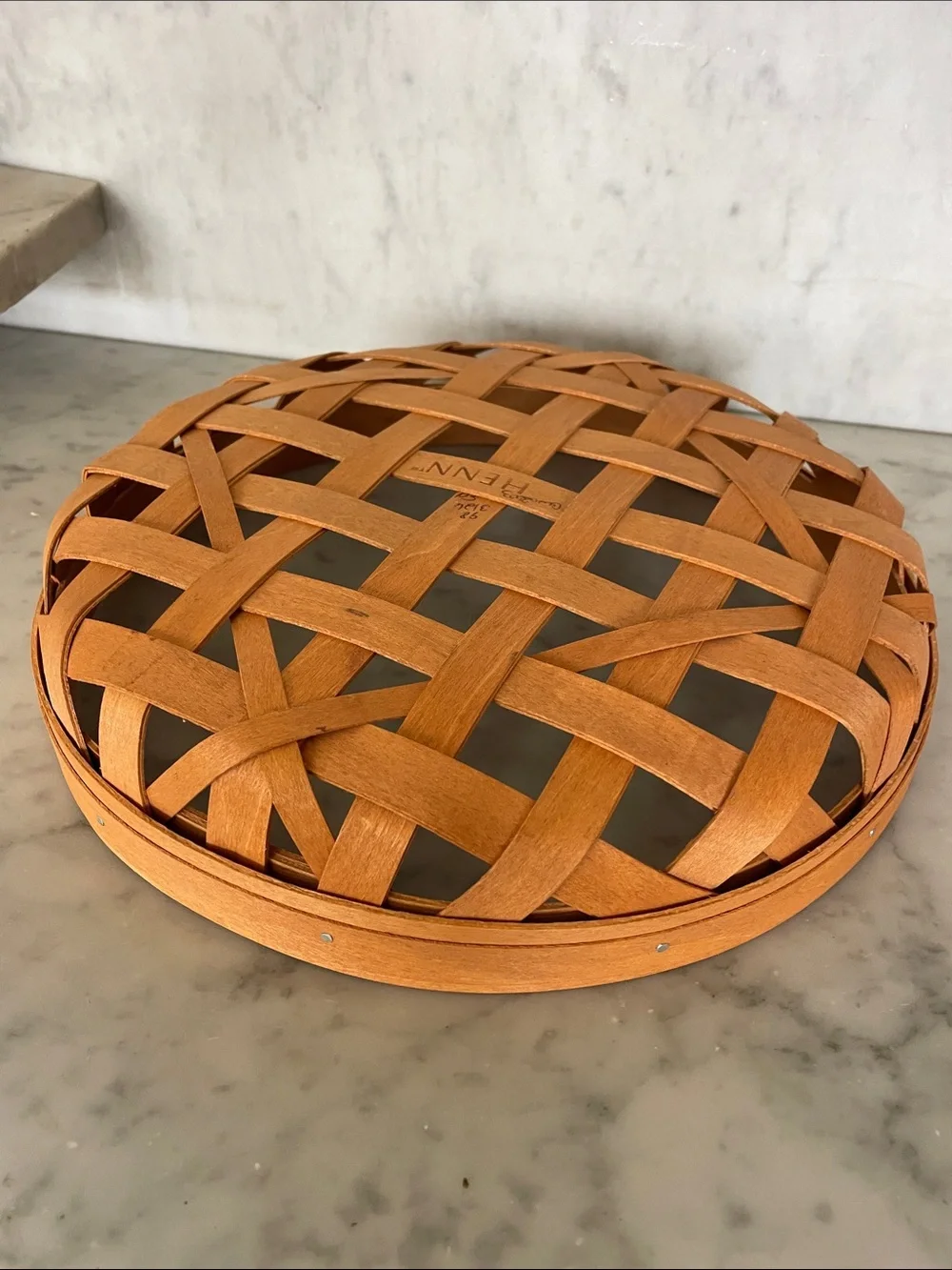 THE WORKSHOPS OF GERALD HENN Woven Round Open Weave Tan 10